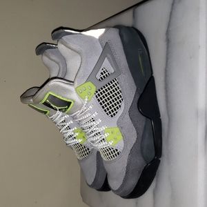 Air Jordan Retro 4's